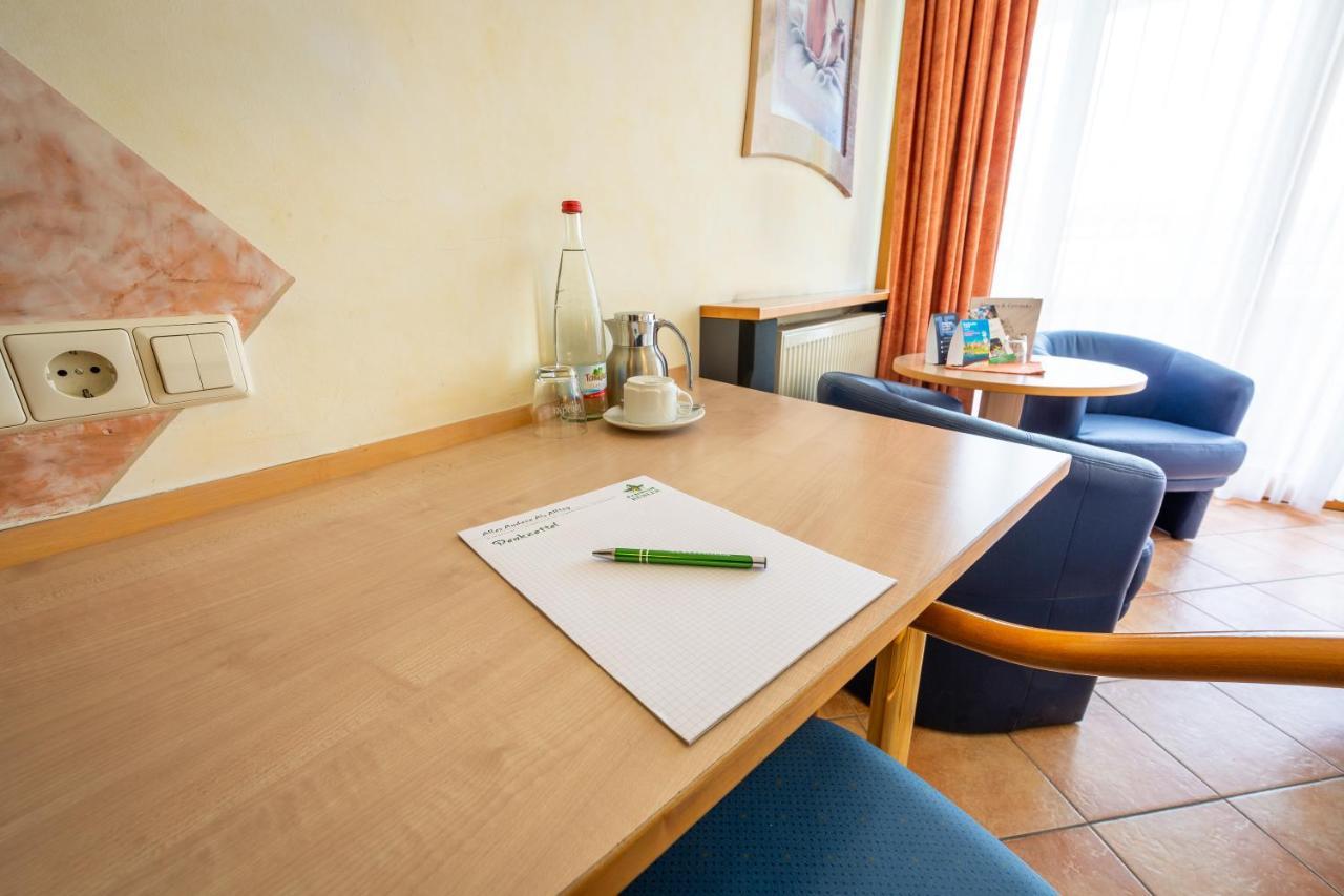 Allvitalis Traumhotel Карлсруе Екстер'єр фото