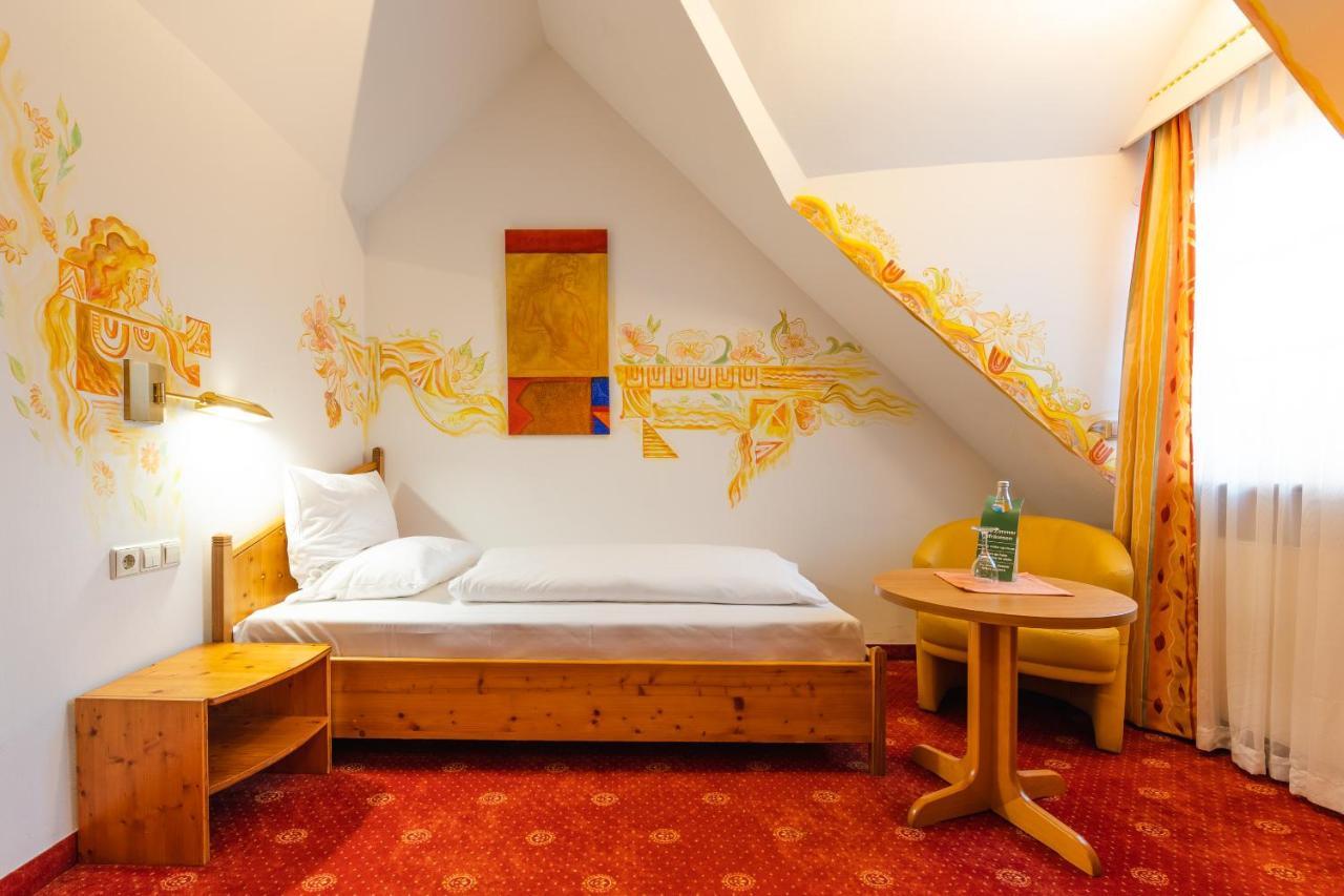 Allvitalis Traumhotel Карлсруе Екстер'єр фото