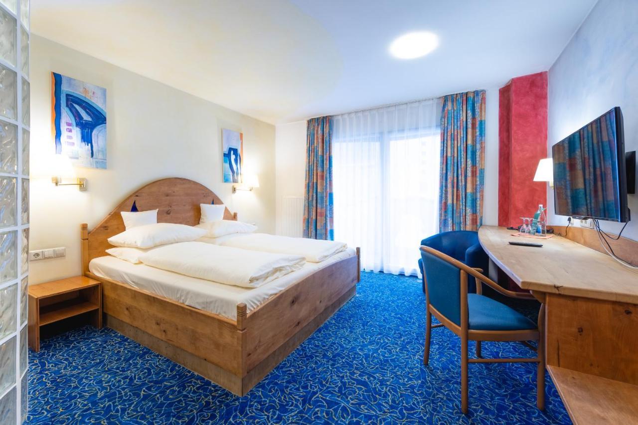 Allvitalis Traumhotel Карлсруе Екстер'єр фото
