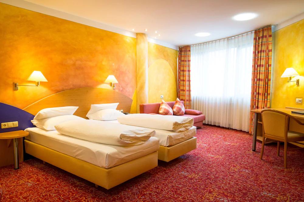 Allvitalis Traumhotel Карлсруе Екстер'єр фото