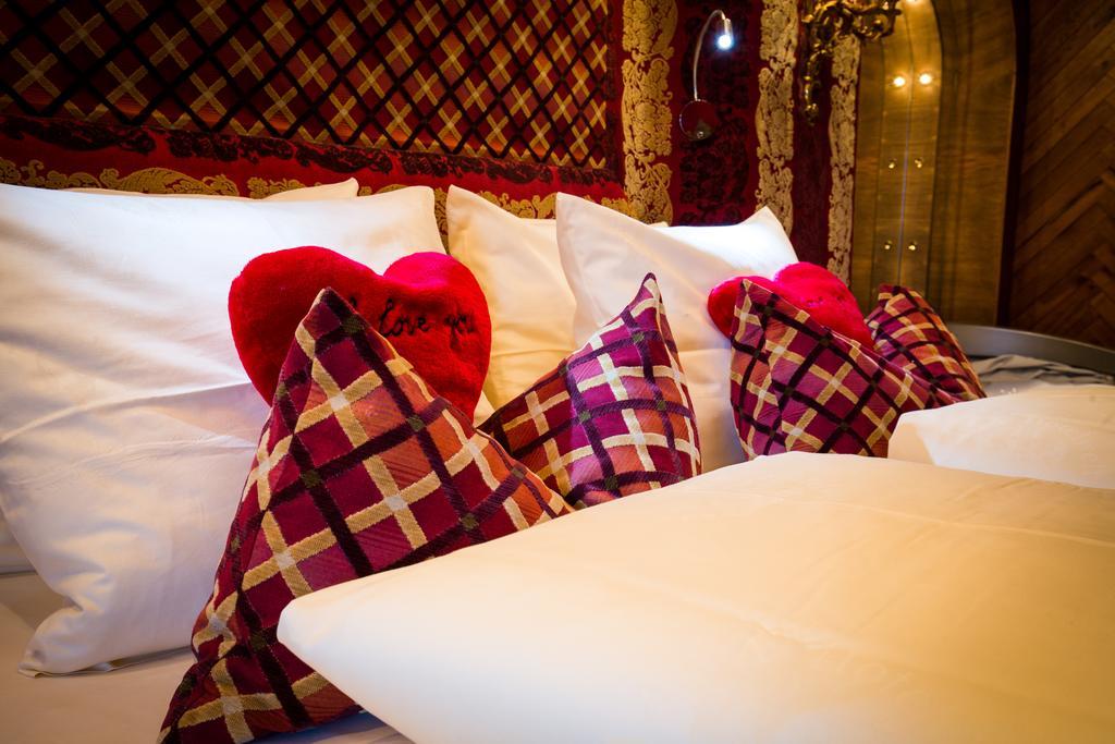 Allvitalis Traumhotel Карлсруе Екстер'єр фото